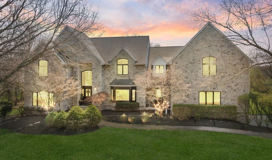 25 CARSDALE Dr, Belle Mead, NJ 08502 - 5 Beds, 4 Bath