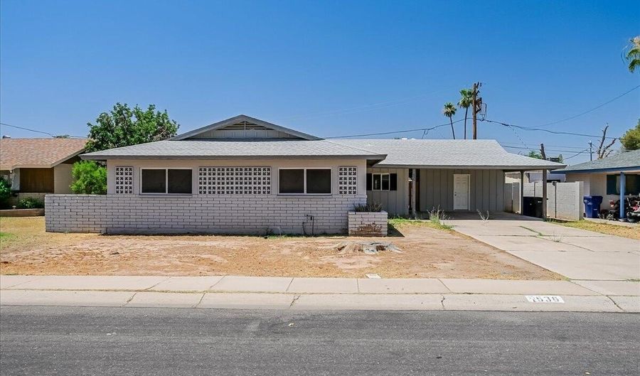 536 N CHERI LYNN Dr, Chandler, AZ 85225 - 3 Beds, 2 Bath