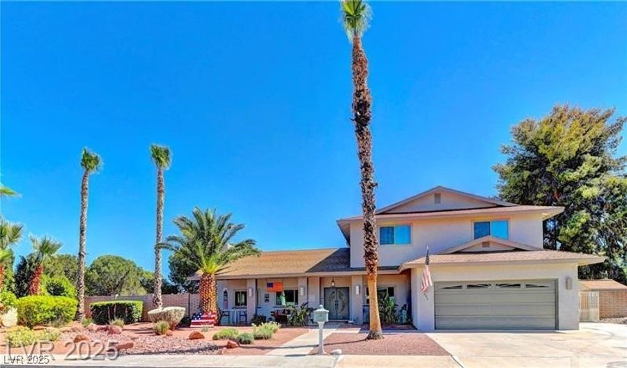 893 Fairway Dr, Boulder City, NV 89005 - 4 Beds, 3 Bath