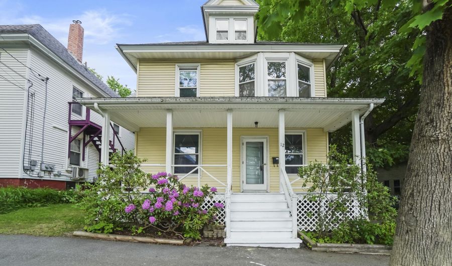 12 E Summer St, Bangor, ME 04401 - 4 Beds, 2 Bath