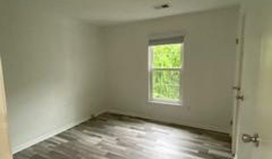 642 SOUTHERN HILLS Dr B-2K, Arnold, MD 21012 - 2 Beds, 2 Bath