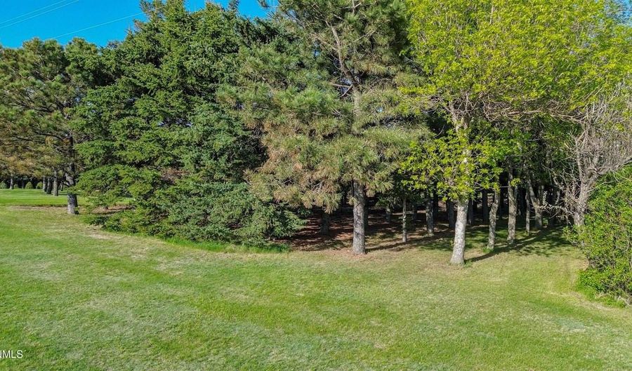 19351 Highway 83 NE, Baldwin, ND 58521 - 4 Beds, 2 Bath