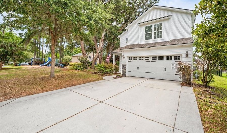 23 Catawba Way, Beaufort, SC 29906 - 3 Beds, 3 Bath