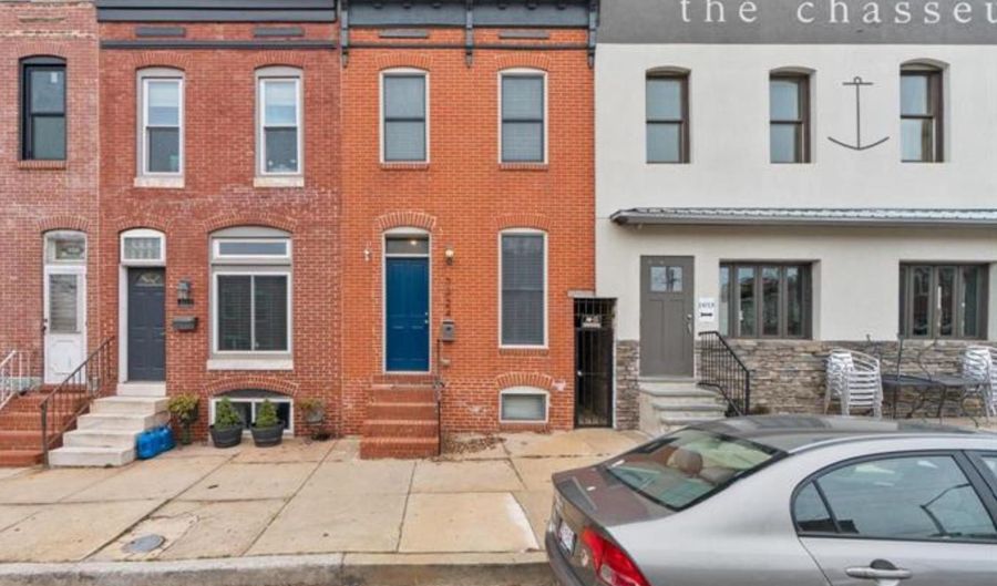 3324 FOSTER Ave, Baltimore, MD 21224 - 2 Beds, 3 Bath