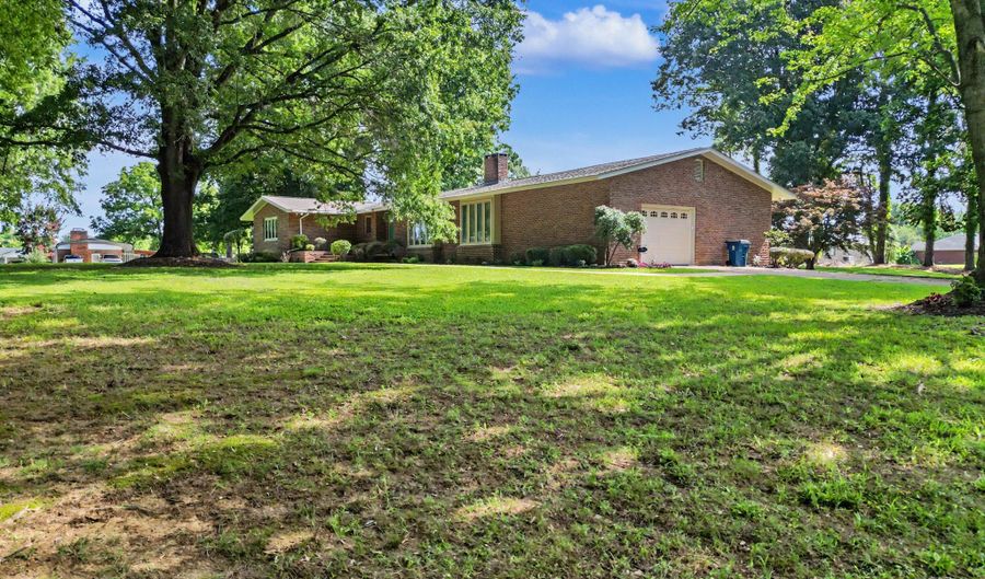1172 Belle Meade Rd, Bells, TN 38006 - 4 Beds, 2 Bath