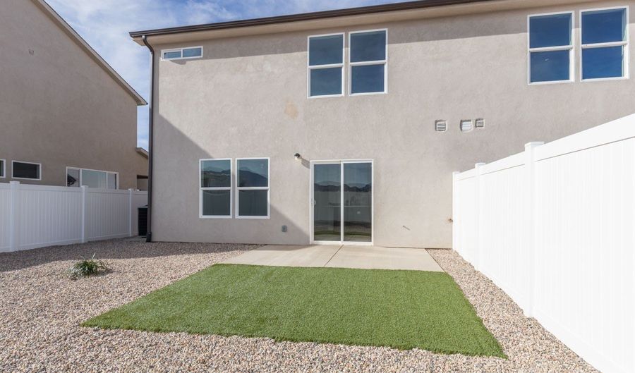 2612 N CLARK Pkwy, Cedar City, UT 84721 - 3 Beds, 3 Bath