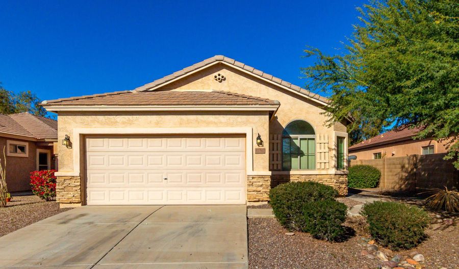 1750 E CHAPARRAL Dr, Casa Grande, AZ 85122 - 4 Beds, 2 Bath