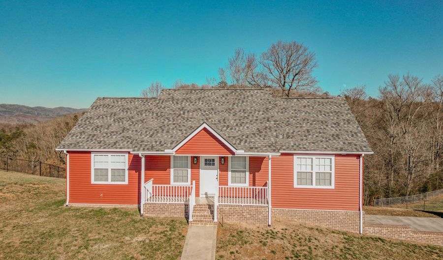 194 Pleasant Ridge Lane Ln, Bean Station, TN 37708 - 3 Beds, 2 Bath