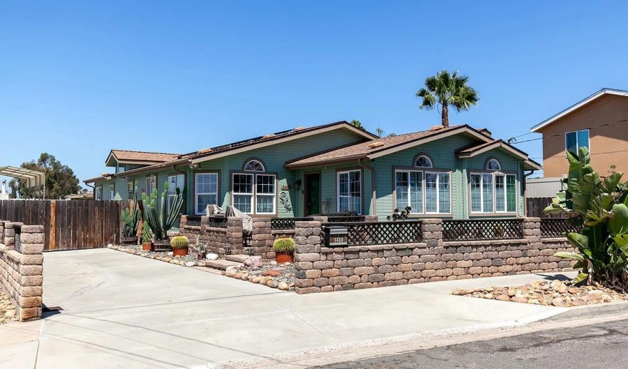 5480 HEIDI St, La Mesa, CA 91942 - 3 Beds, 2 Bath