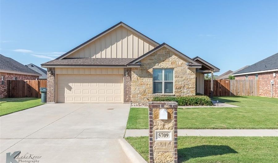 5709 Butterfield Meadows Pkwy, Abilene, TX 79606 - 3 Beds, 2 Bath