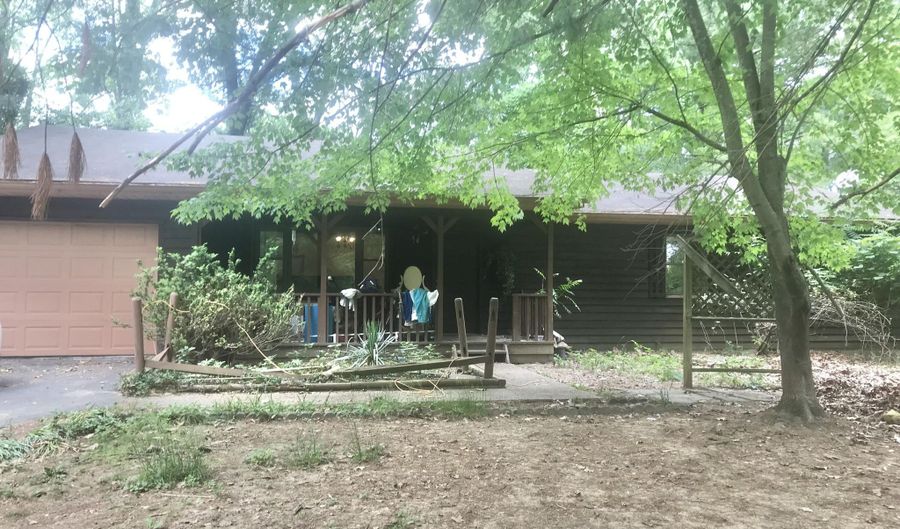 1037 Geiger Ln, Ashland, KY 41101 - 4 Beds, 2 Bath