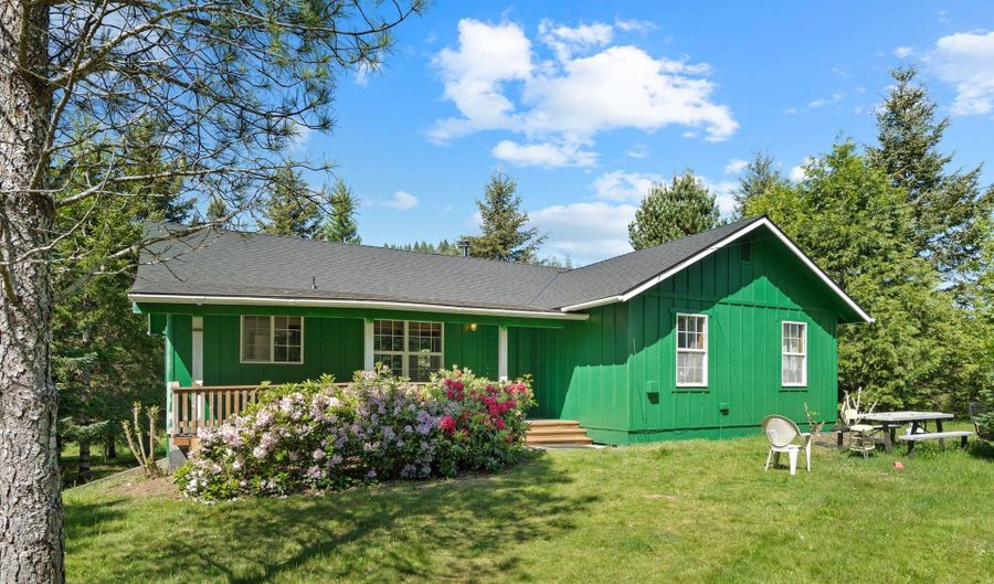 69931 Fishhawk Rd, Birkenfeld, OR 97016 - 3 Beds, 2 Bath