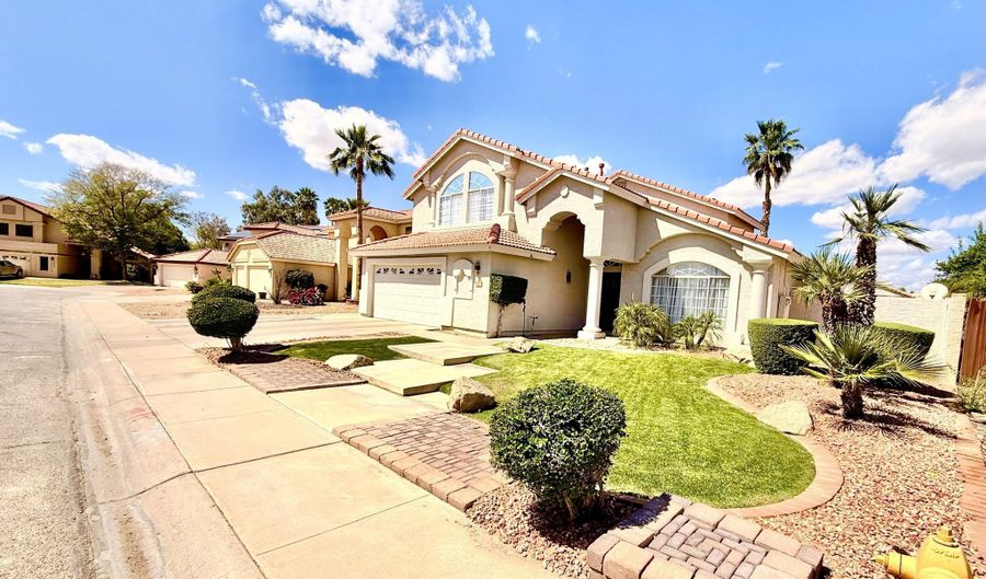 11410 W ROSEWOOD Dr, Avondale, AZ 85392 - 3 Beds, 3 Bath