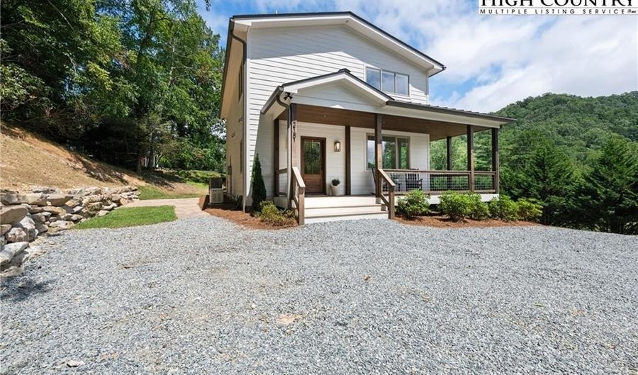 2181 Broadstone Rd, Banner Elk, NC 28604 - 2 Beds, 3 Bath