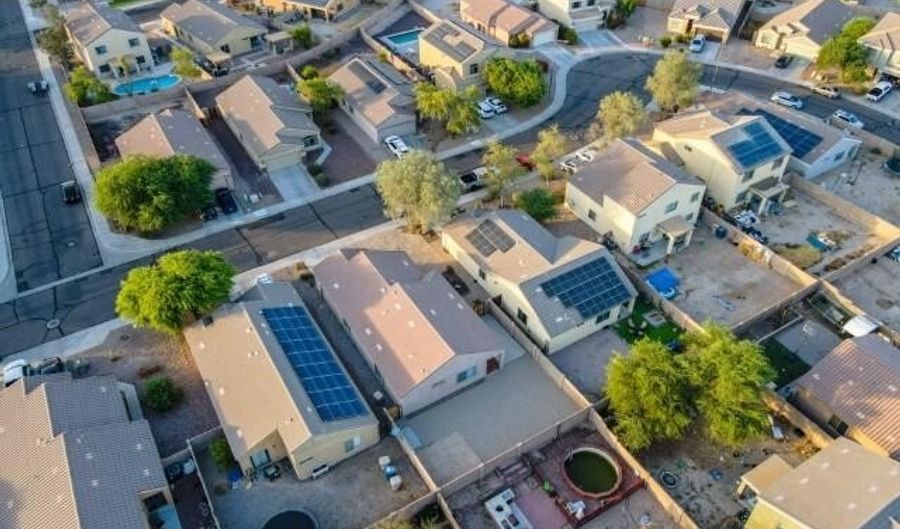 23713 W HIDALGO Ave, Buckeye, AZ 85326 - 3 Beds, 2 Bath