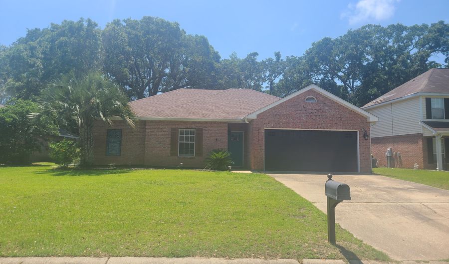 2317 Rue Beaux Chenes Central, Ocean Springs, MS 39564 - 3 Beds, 2 Bath
