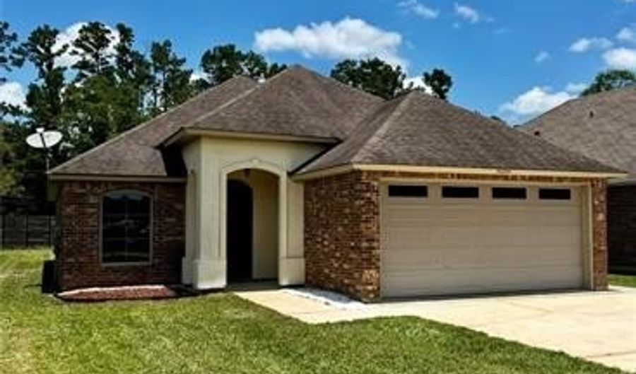 30283 MOUTON Ln, Albany, LA 70711 - 3 Beds, 2 Bath