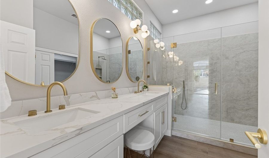 9205 Pitching Wedge Dr, Las Vegas, NV 89134 - 3 Beds, 2 Bath