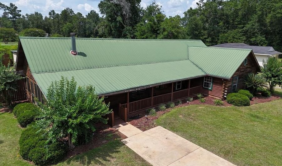 1411 Russell Dr, Bainbridge, GA 39819 - 4 Beds, 2 Bath