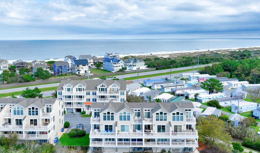 40154 SALT MEADOW Dr, Fenwick Island, DE 19944 - 5 Beds, 4 Bath
