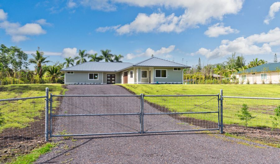 15-1632 15TH Ave, Keaau, HI 96749 - 5 Beds, 3 Bath
