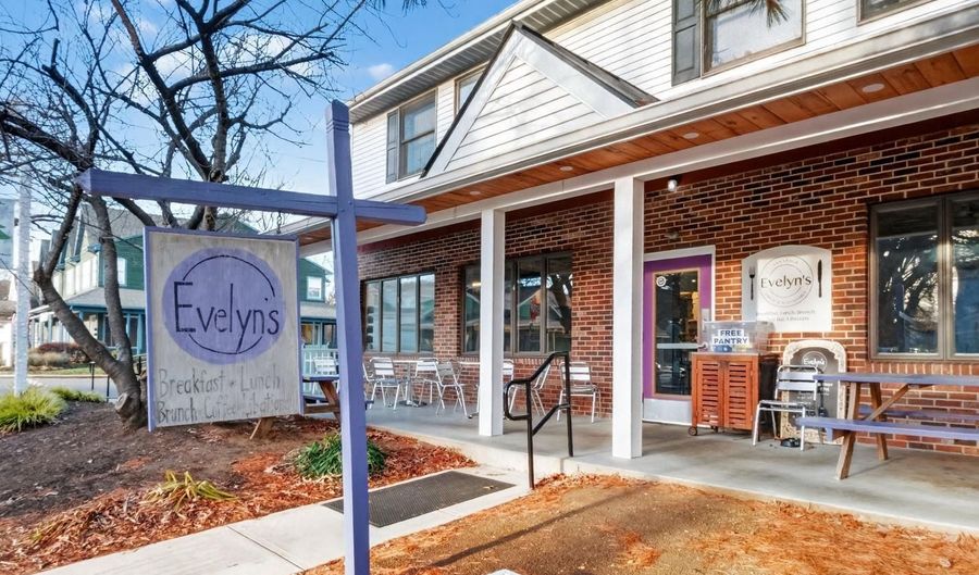 112 Melvin Ave, Annapolis, MD 21401 - 4 Beds, 3 Bath