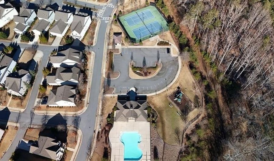 1070 Poppy Pte, Alpharetta, GA 30004 - 4 Beds, 3 Bath
