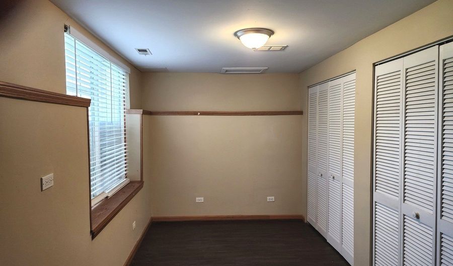 775 Highview Ct, Antioch, IL 60002 - 3 Beds, 2 Bath