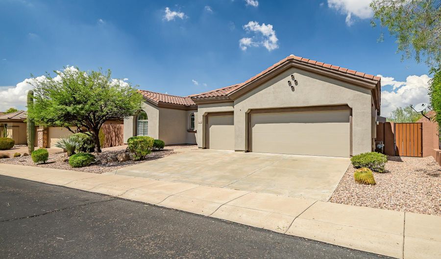 41318 N Bent Creek Way, Anthem, AZ 85086 - 4 Beds, 4 Bath