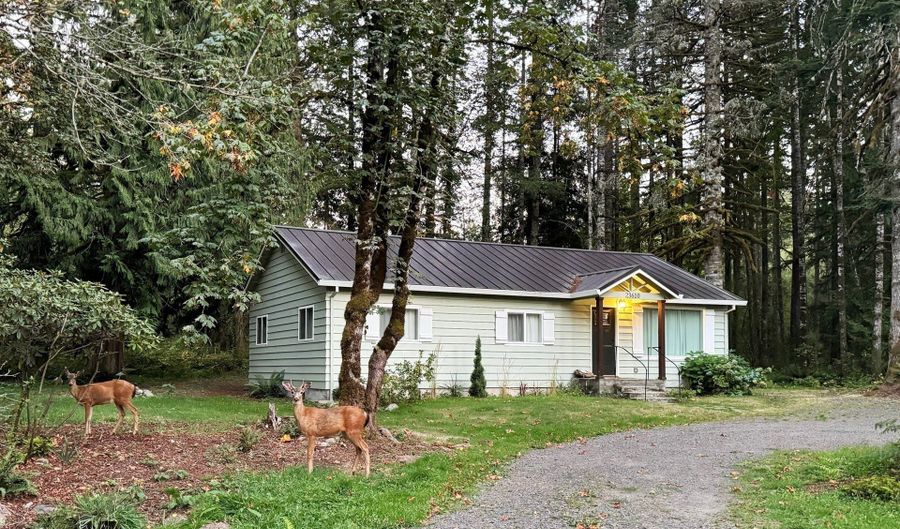 23610 E GUMJUWAC Rd, Brightwood, OR 97011 - 3 Beds, 1 Bath