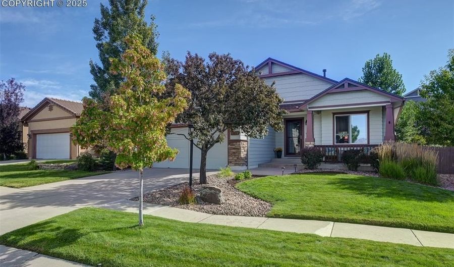 9571 Sycamore Glen Trl, Colorado Springs, CO 80920 - 4 Beds, 3 Bath