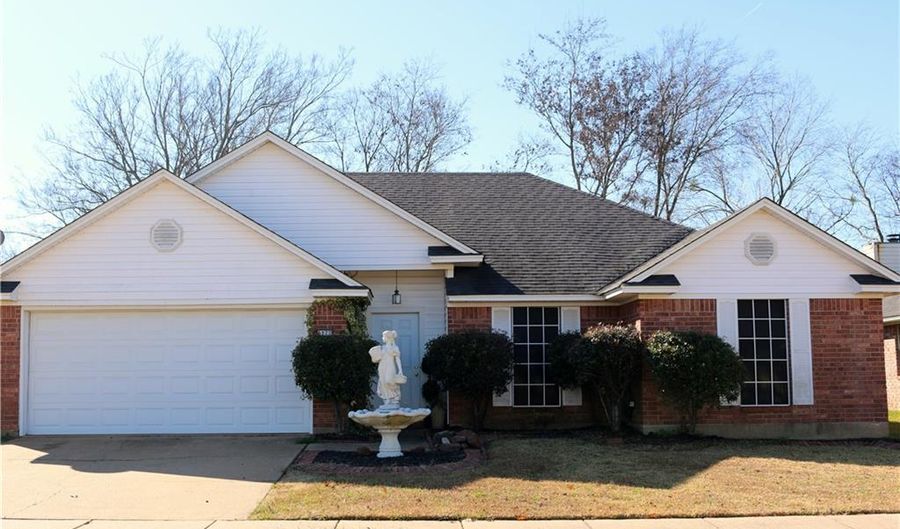 6022 Summerville Ln, Bossier City, LA 71111 - 3 Beds, 2 Bath