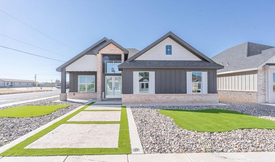 10 NE Armlei Dr, Andrews, TX 79714 - 4 Beds, 3 Bath