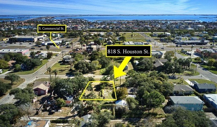 818 S Houston, Aransas Pass, TX 78336 - 0 Beds, 0 Bath