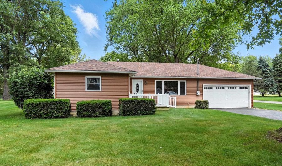 1610 W 100 N, Angola, IN 46703 - 3 Beds, 3 Bath