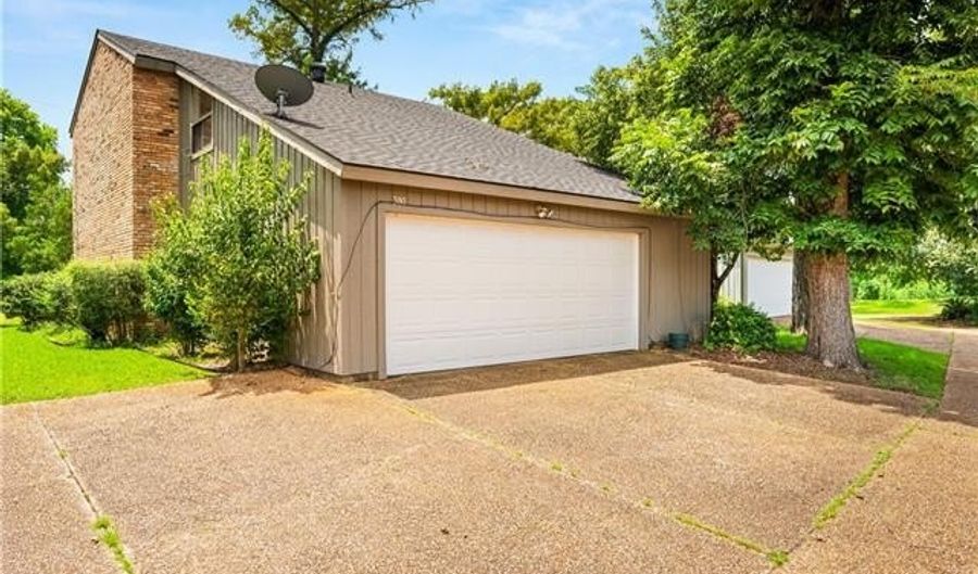 380 WINDERMERE Blvd, Alexandria, LA 71303 - 3 Beds, 3 Bath