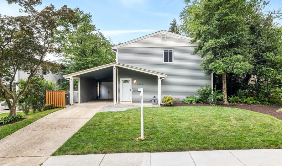 6352 12TH St N, Arlington, VA 22205 - 3 Beds, 3 Bath