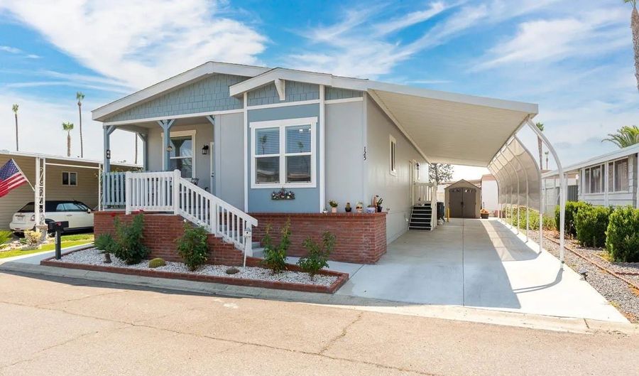 2300 E Valley Pkwy SPC 125, Escondido, CA 92027 - 3 Beds, 2 Bath