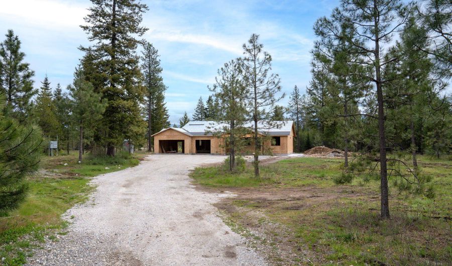 B1L1 Sylvan Rd, Athol, ID 83801 - 3 Beds, 3 Bath