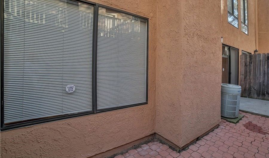 5291 Colodny 9, Agoura Hills, CA 91301 - 2 Beds, 3 Bath