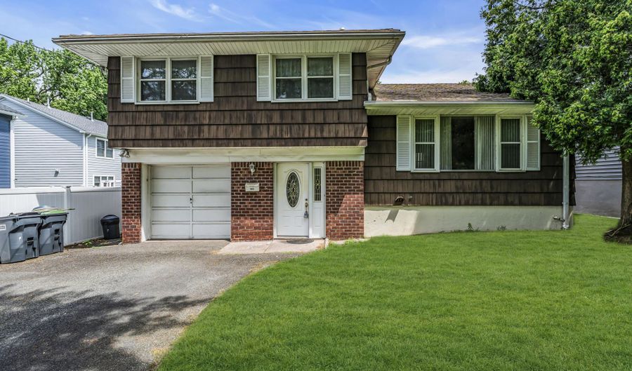 103 Hallberg Ave, Bergenfield, NJ 07621 - 3 Beds, 2 Bath