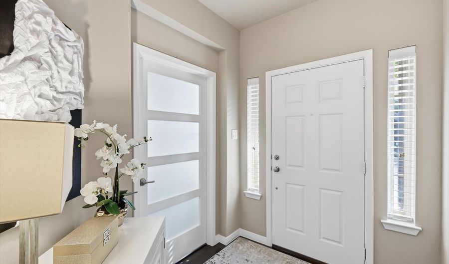 3941 Asbury Ln, Addison, TX 75001 - 4 Beds, 4 Bath