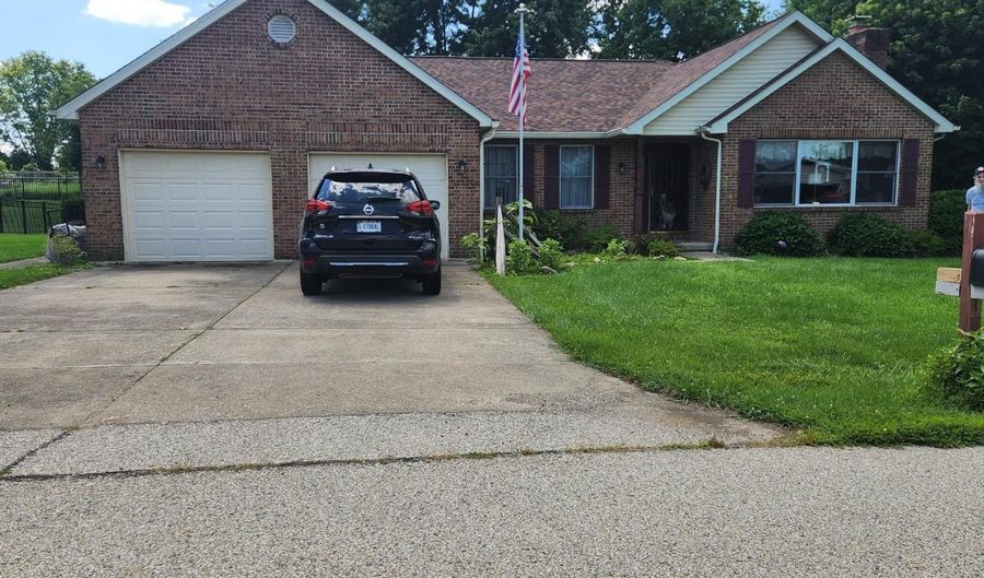 7055 Sherman Dr, Aurora, IN 47001 - 3 Beds, 3 Bath