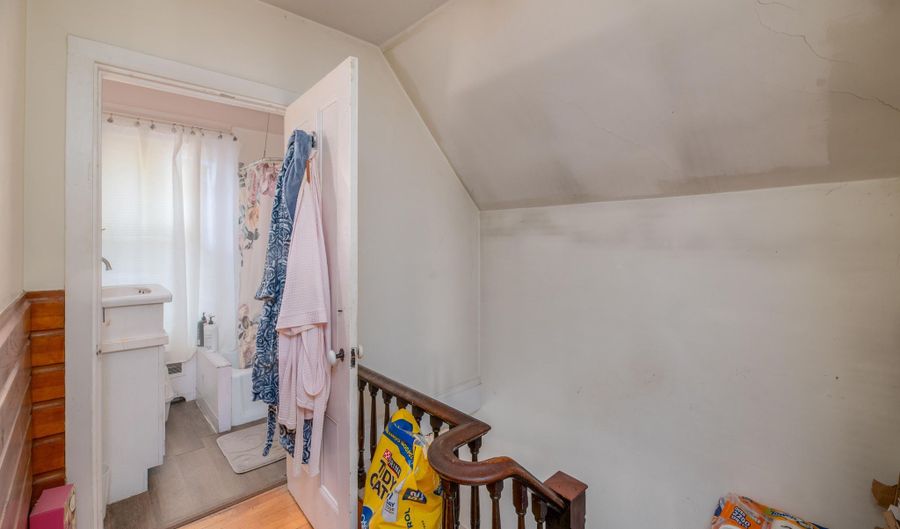 91 Gage St, Augusta, ME 04330 - 0 Beds, 2 Bath