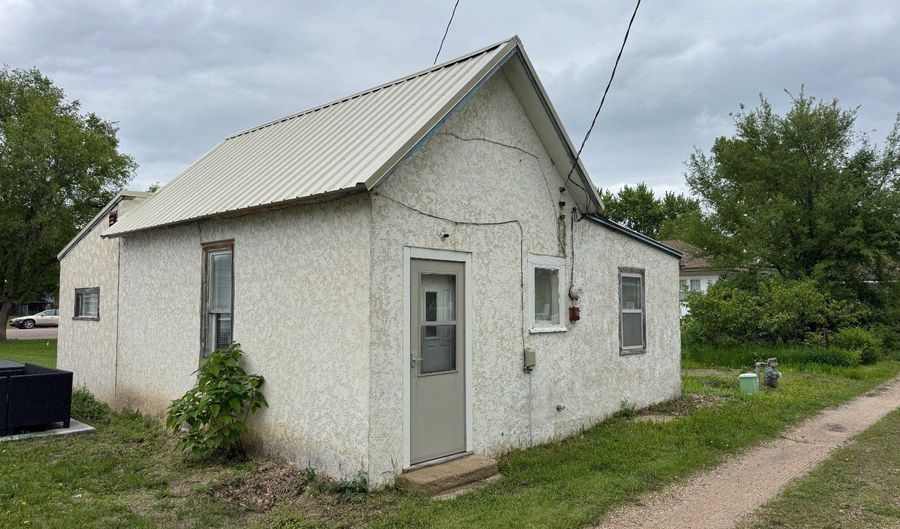 311 313 West State St, Atkinson, NE 68713 - 0 Beds, 0 Bath