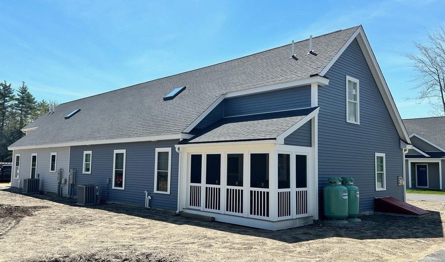 40 Striper Way, Wells, ME 04090 - 2 Beds, 3 Bath