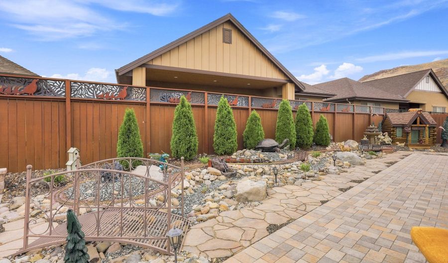 1463 Keenan Ave, Carson City, NV 89703 - 3 Beds, 2 Bath