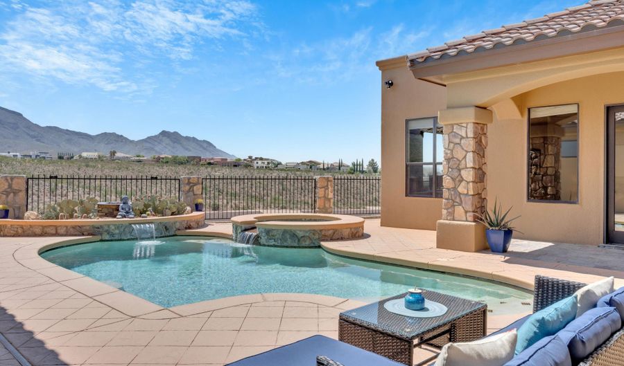 6258 FRANKLIN MOOR Dr, El Paso, TX 79912 - 5 Beds, 6 Bath