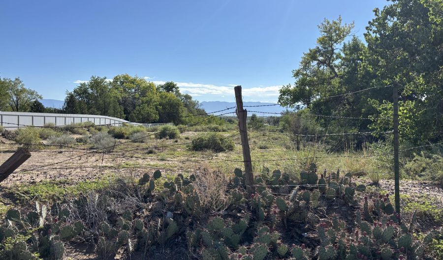 S Main Street, Belen, NM 87002 - 0 Beds, 0 Bath