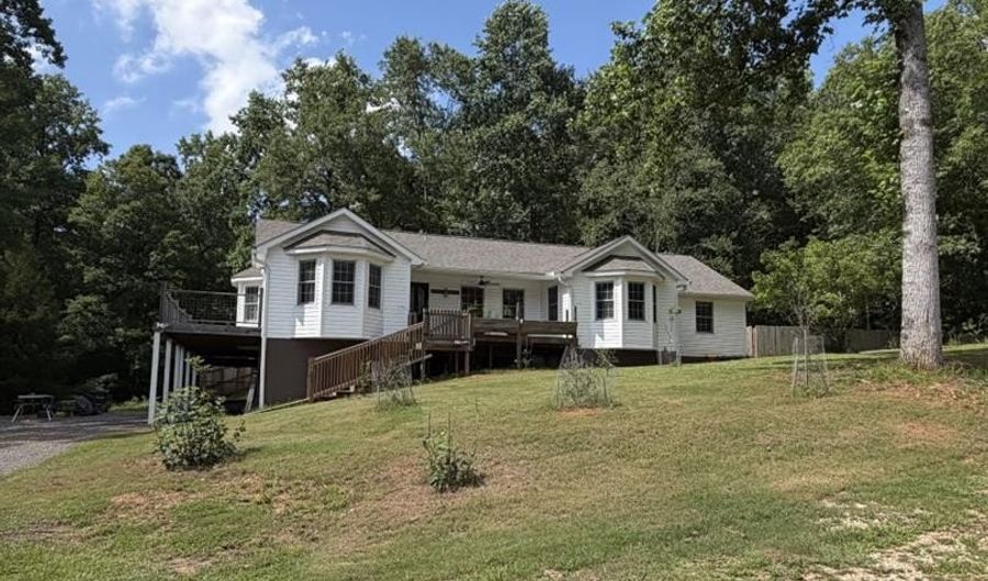 389 SHELL TOOMER Pkwy, Auburn, AL 36830 - 4 Beds, 3 Bath